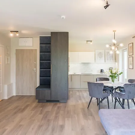 And Spa, Myweek ポラニツァ・ズドゥルイ