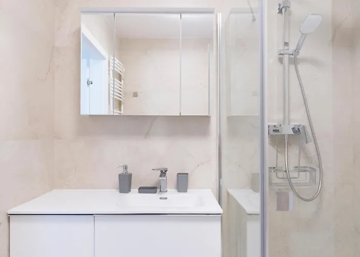 Apartment And Spa, Myweek *