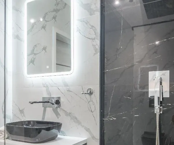 Apartment And Spa, Myweek *